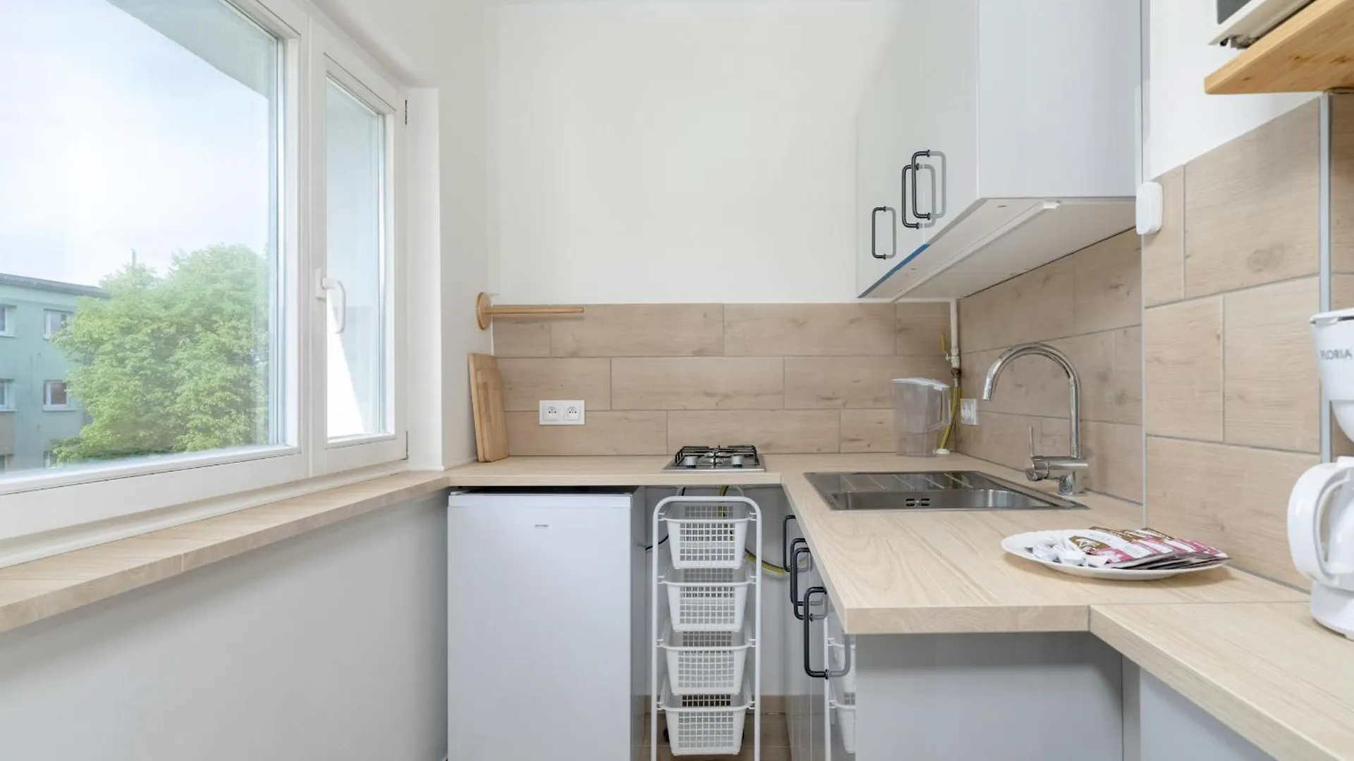 Bukowska Elegancki Apartament Z 1 Sypialnia I Biurkiem By Noclegi Renters Poznań
